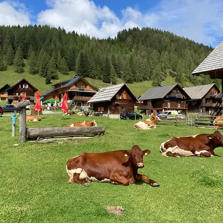 Berghaus * Weissbriach