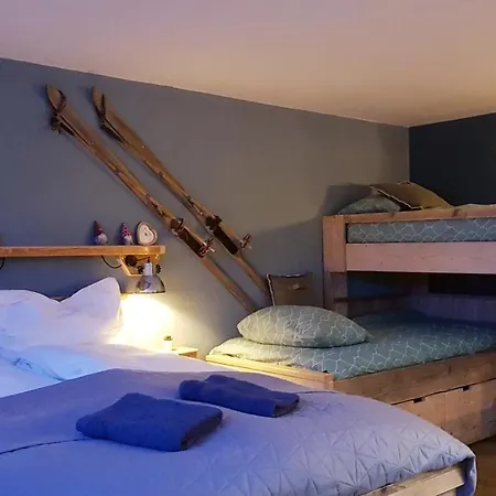 Berghaus Apartment *